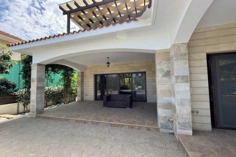 4 bedrooms House in Germasogeia, Cyprus No. 30549 10