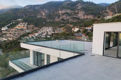 5 bedrooms Villa in Ninh Kieu, Vietnam No. 14370 4