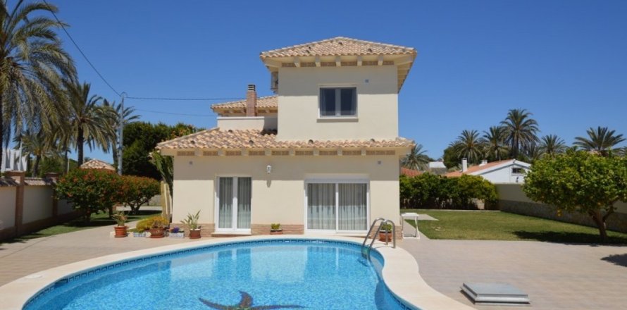 Studio Villa in Cabo Roig, Spain No. 124379