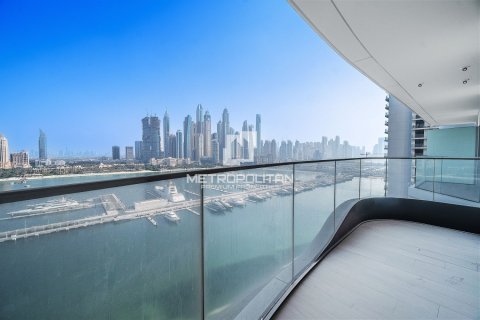 2 bedrooms Apartment in EMAAR Beachfront, UAE No. 94680