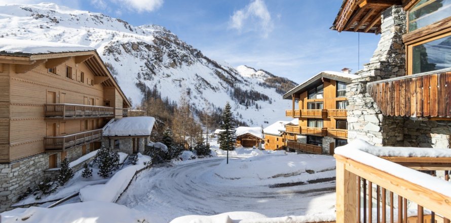 Квартира с 4 спальнями в Валь-д'Изер, Франция №99410