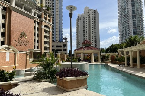 3 bedrooms Apartment in Panama City, Panama No. 122436