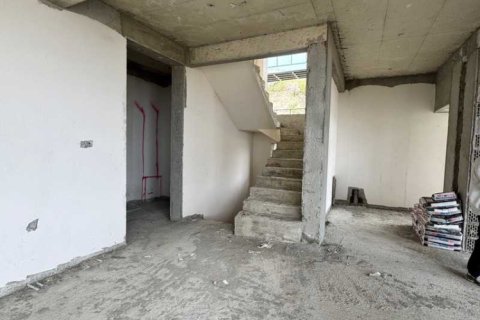 4 bedrooms Villa in Agios Athanasios, Cyprus No. 76834 9