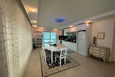 4 dormitorios Apartment en Cikcilli, Turkey No. 15470