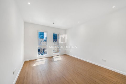 1 dormitorio Apartment en Van Duong, Vietnam No. 94165 8