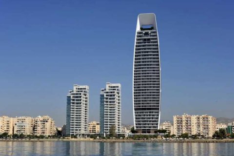 3 bedrooms Apartment in Limassol, Cyprus No. 82852 1