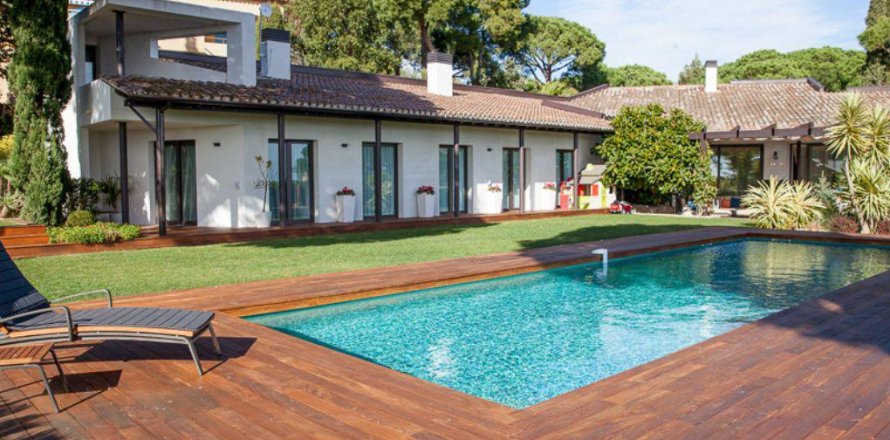 6 bedrooms House in Sant Antoni de Calonge, Spain No. 26495