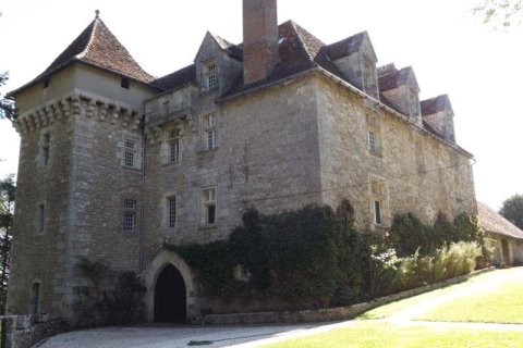 6 bedrooms Castles in Strenquels, France No. 69452 21