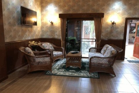 11 bedrooms Hotel in Pattaya, Thailand No. 98092 10