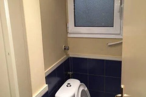 400m² Commercial property en Athens, Greece No. 107241 17