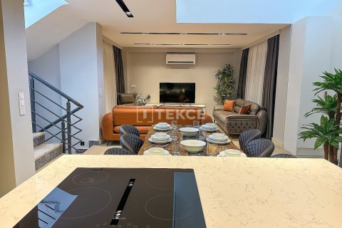 5 bedrooms Villa in Hoang An, Vietnam No. 86476 9