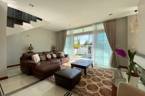 Дом с 5 спальнями в Чиангмай, Таиланд №1493 10