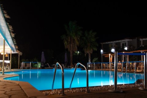 Отель, гостиница с 29 комнатами в Тасос, Греция №109184 19