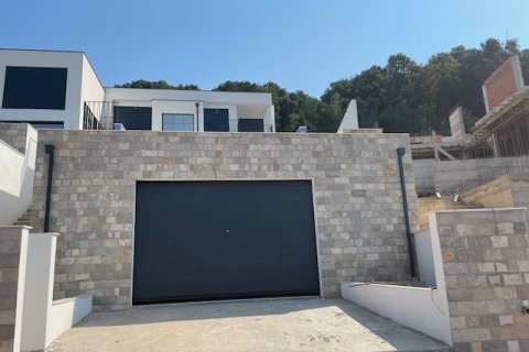 4 bedrooms Villa in Bar, Montenegro No. 75553 12