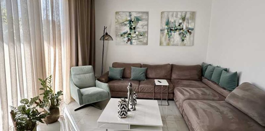 Вилла с 6 спальнями в Гермасойя, Кипр №65533