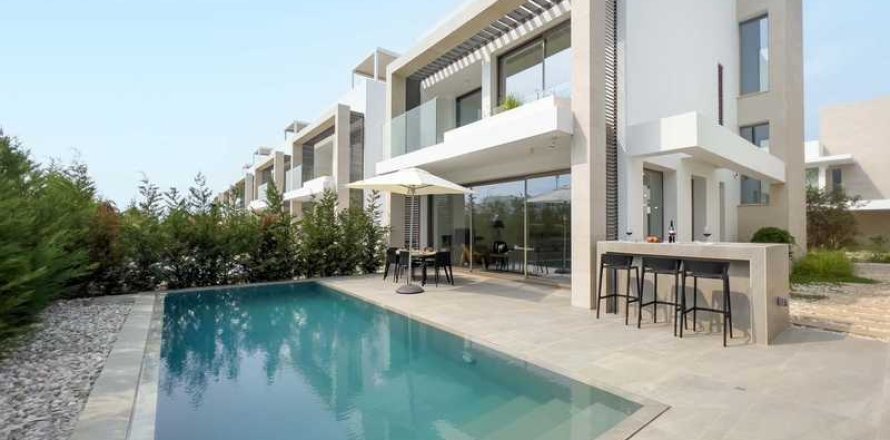 3 chambres House à Paralimni, Cyprus No. 70975