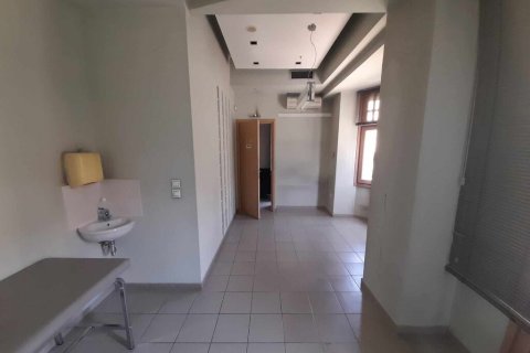 137m² Commercial property à Thessaloniki, Greece No. 55405 6