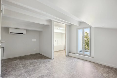 550m² Appartement à Cagnes-sur-Mer, France No. 99750 15