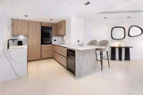 3 bedrooms Apartment in Cannes, France No. 100318 5