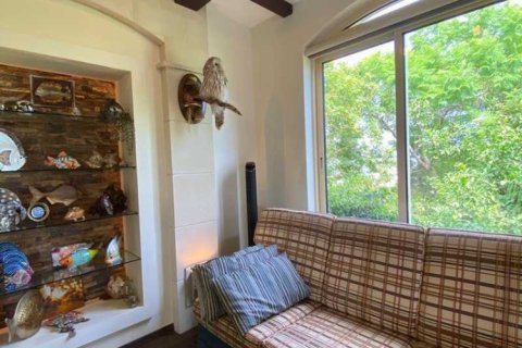 Дом с 5 спальнями в Мутайяка, Кипр №100563 8