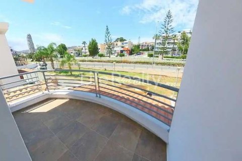 5 bedrooms House in Parekklisia, Cyprus No. 31420 5