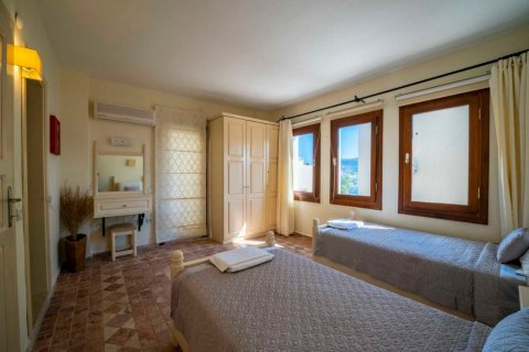 4 bedrooms Villa in Dao Huu Canh, Vietnam No. 14873 8