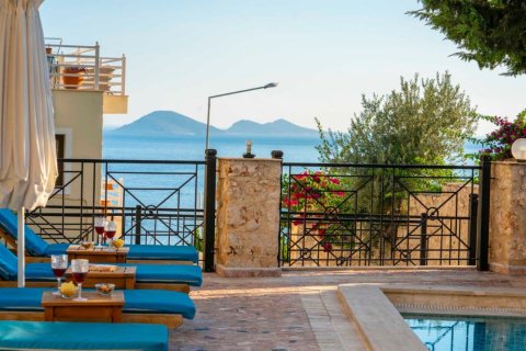 4 bedrooms Villa in Dao Huu Canh, Vietnam No. 14873 4