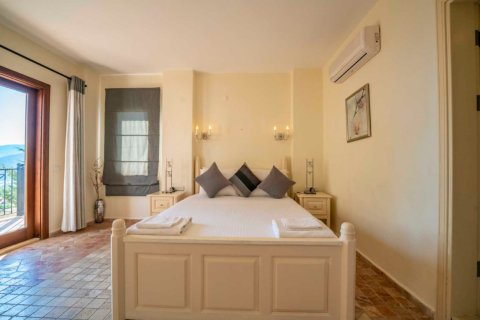 4 bedrooms Villa in Dao Huu Canh, Vietnam No. 14873 7