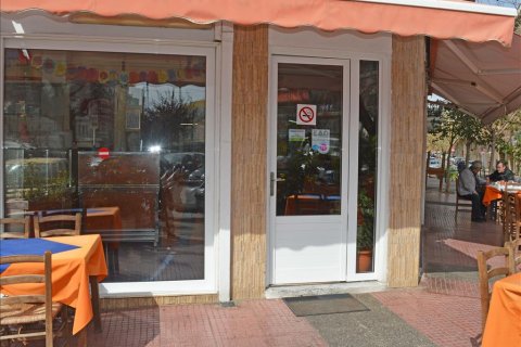 180m² Commercial property en Athens, Greece No. 59262 6