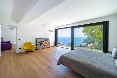5 bedrooms Villa in Roquebrune-Cap-Martin, France No. 69225 10