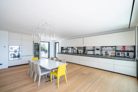 5 bedrooms Villa in Roquebrune-Cap-Martin, France No. 69225 6