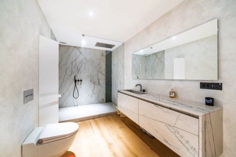 5 bedrooms Villa in Roquebrune-Cap-Martin, France No. 69225 8