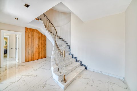 Вилла с 5 спальнями в Cai Rang, Вьетнам №12637 19