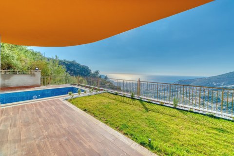 5 bedrooms Villa in Bektas, Turkey No. 12637