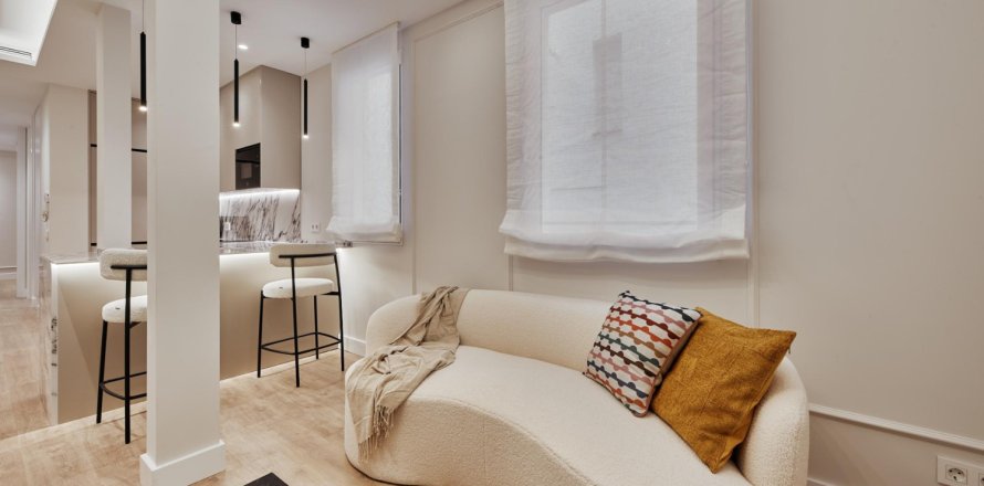 2 dormitorios Villa en Madrid, Spain No. 126137