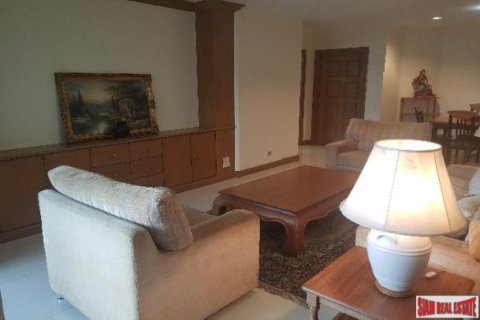 3 bedrooms Apartment in Bangkok, Thailand No. 96833 13