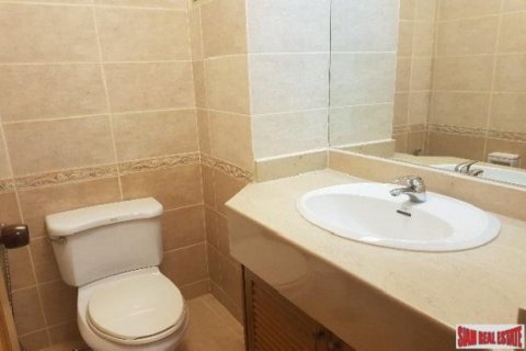 3 bedrooms Apartment in Bangkok, Thailand No. 96833 27