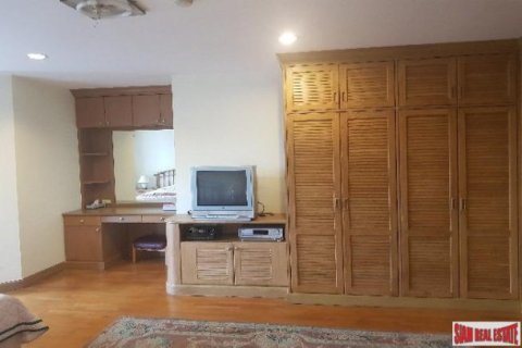 3 bedrooms Apartment in Bangkok, Thailand No. 96833 7