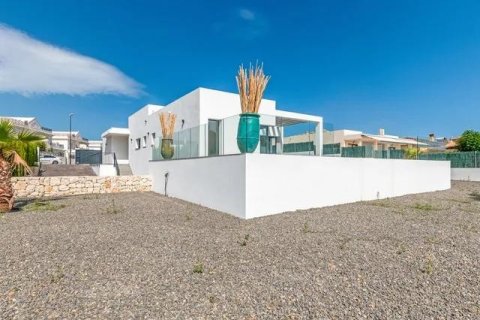 3 bedrooms Villa in La Nucia, Spain No. 128848