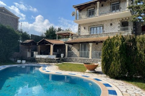 3 bedrooms Villa in Corfu, Greece No. 104919 5