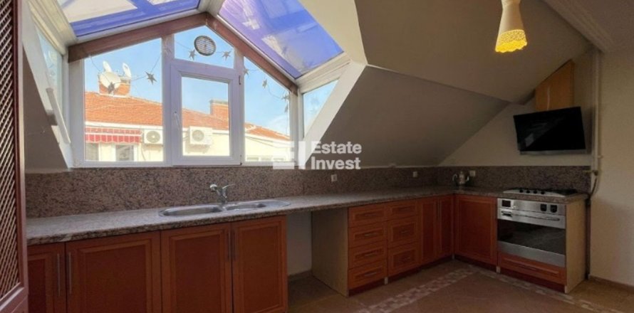 Квартира с 3 спальнями в Стамбул, Турция №114420