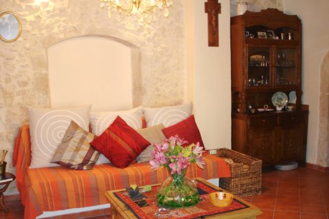 Дом с 4 спальнями в Ретимнон, Греция №24031 6