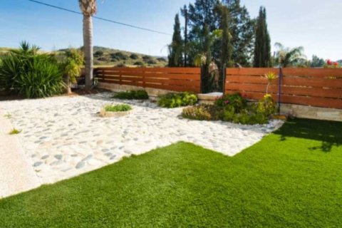 Дом с 3 спальнями в Мони, Кипр №101102 13