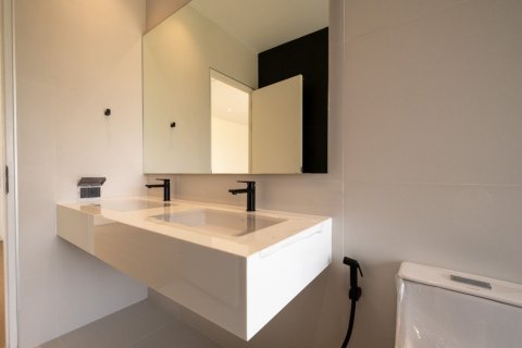 4 bedrooms House in Chiang Mai, Thailand No. 98230 4