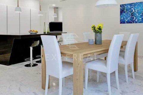 5 bedrooms Villa in Ayia Napa, Cyprus No. 75666 12