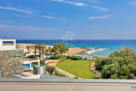 5 bedrooms Villa in Ayia Napa, Cyprus No. 75666 1