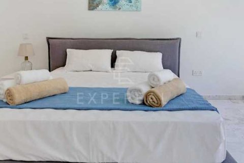 5 bedrooms Villa in Ayia Napa, Cyprus No. 75666 16