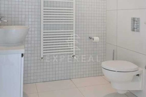 5 bedrooms Villa in Ayia Napa, Cyprus No. 75666 8