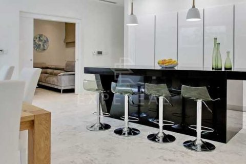 5 bedrooms Villa in Ayia Napa, Cyprus No. 75666 4