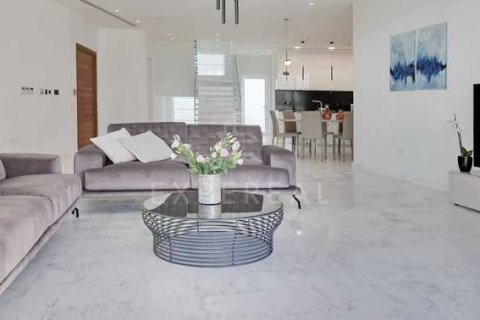 5 bedrooms Villa in Ayia Napa, Cyprus No. 75666 10